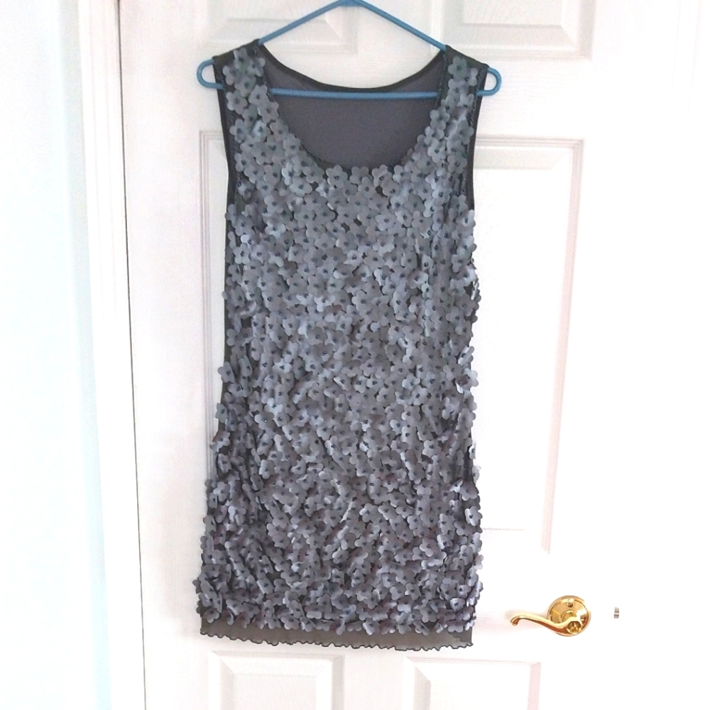 Elegant Gray 3D Floral Sleeveless Dress